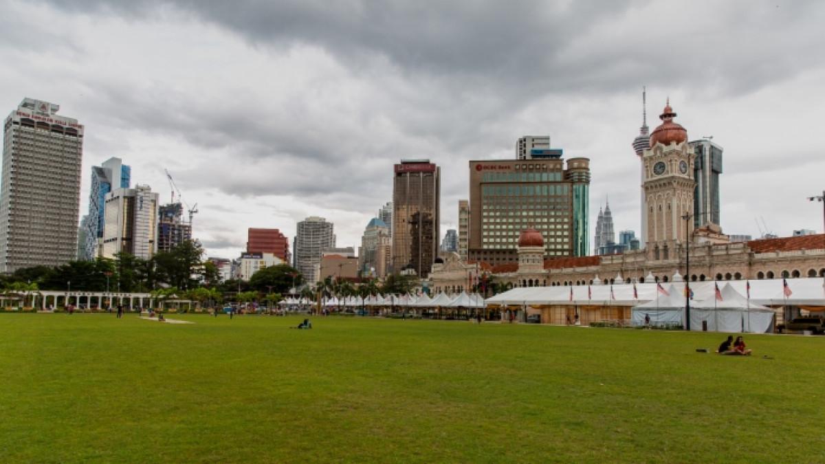 Dataran Merdeka Kuala Lumpur, tempat wisata gratis di Kuala Lumpur, Malaysia.