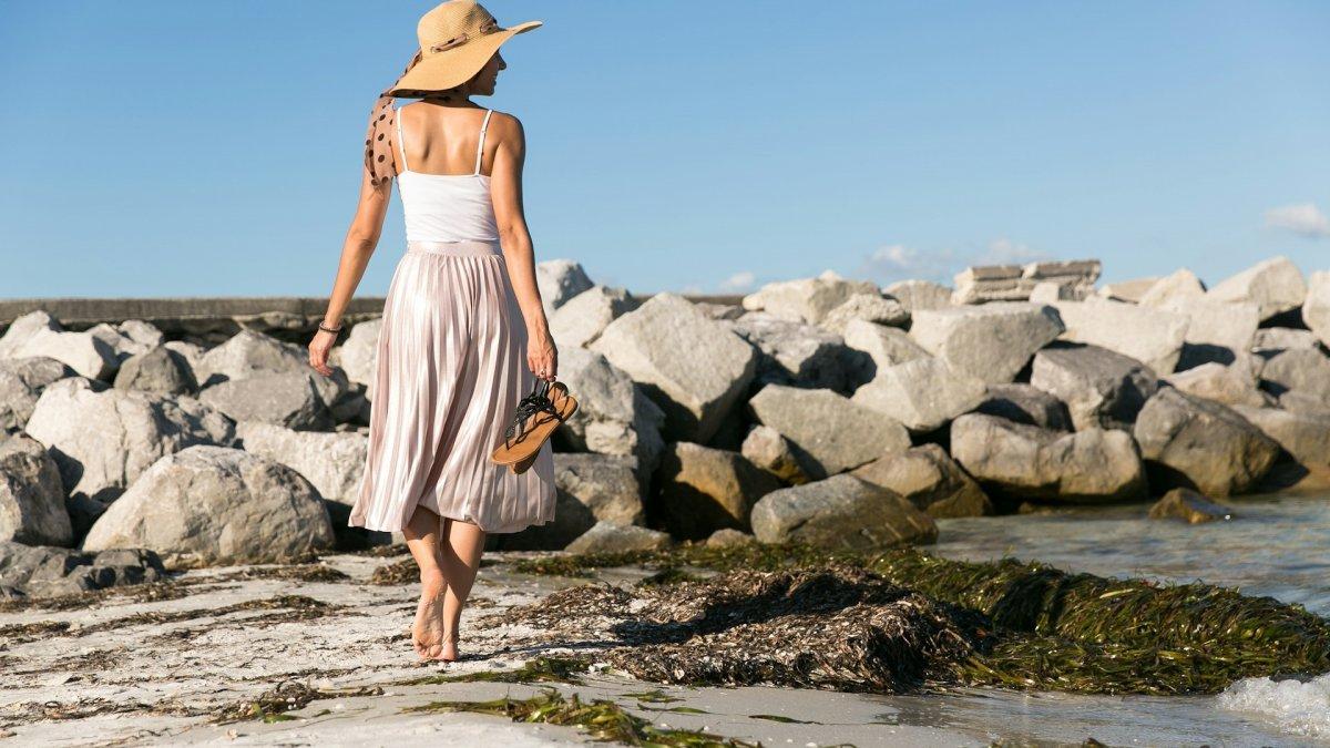 5 Sandal Wanita yang Nyaman Buat Traveling, Harga Mulai Rp 70 Ribuan