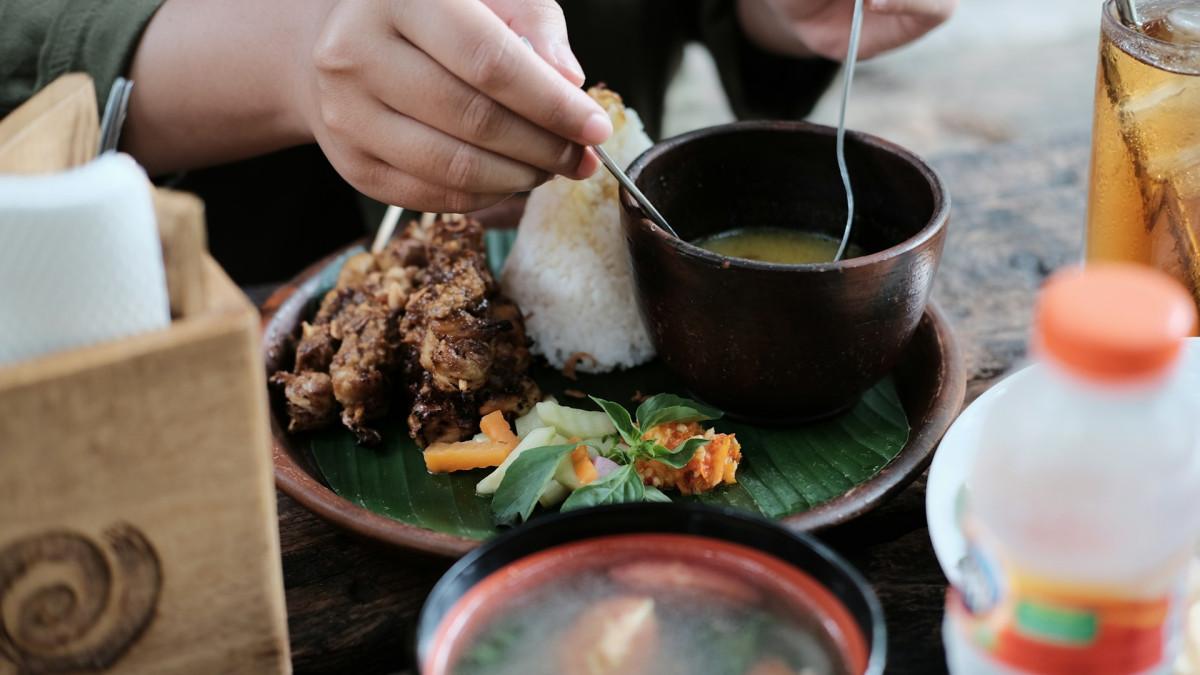 Deretan tempat makan 24 jam di Solo, Jawa Tengah buat dicoba.