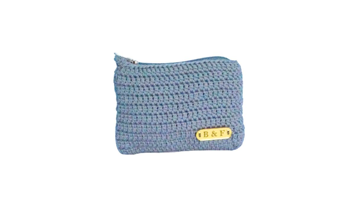 Produk Pouch dari Fameili Craft.