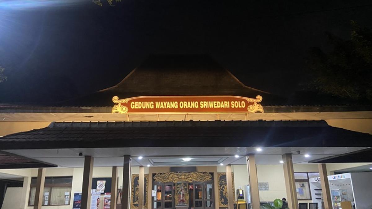 Salah satu gedung pertunjukan Wayang Orang Taman Sriwedari