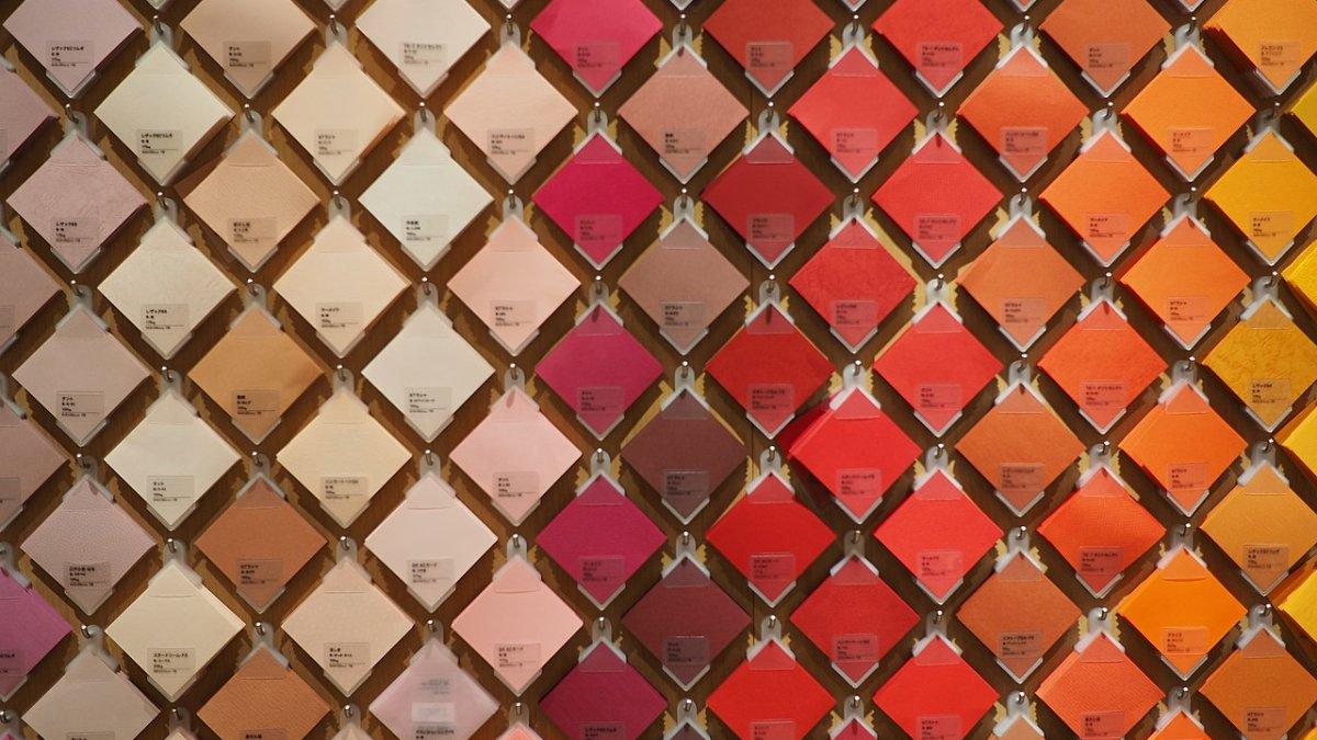 Ginza Itoya, satu tempat wisata terbaik di Ginza Tokyo Jepang yang menarik buat dijelajahi.