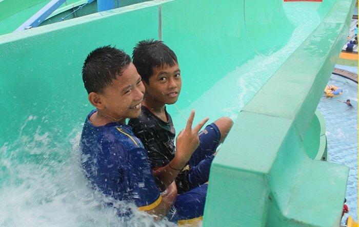 Info Lengkap Harga Tiket Masuk Green Lake View Waterpark per Mei 2025, Ada Tips yang Patut Disimak