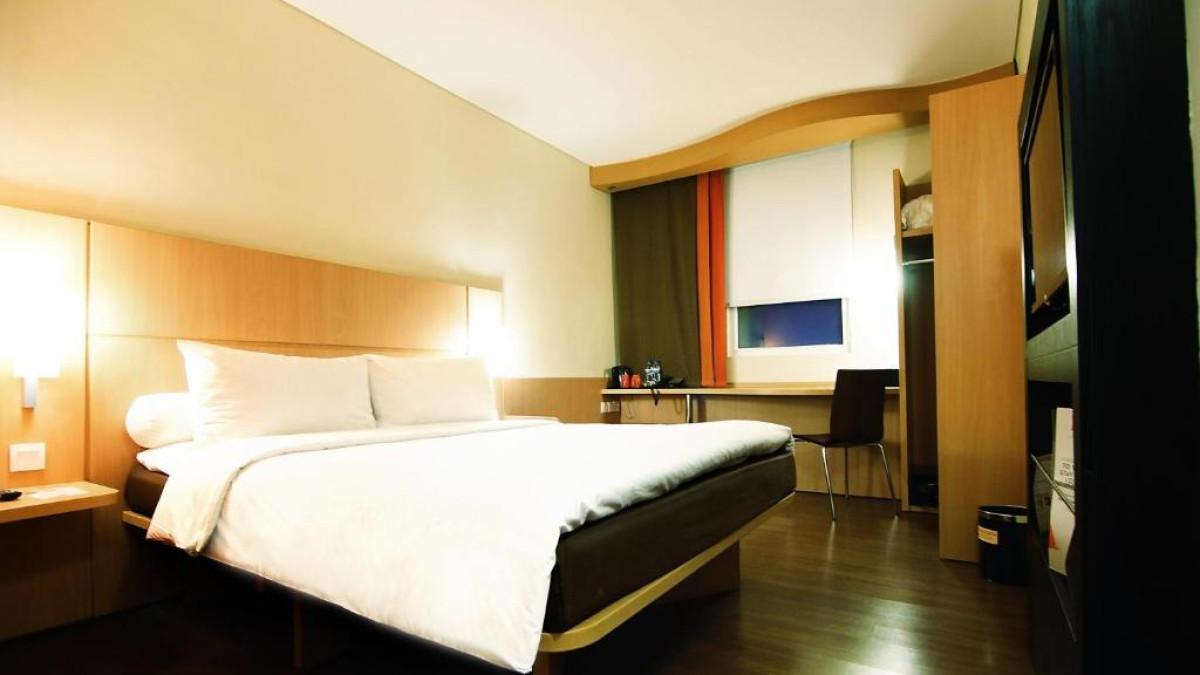 Ibis Surabaya City Center Hotel, satu hotel bintang 3 terbaik di Denpasar Bali buat staycation akhir pekan.