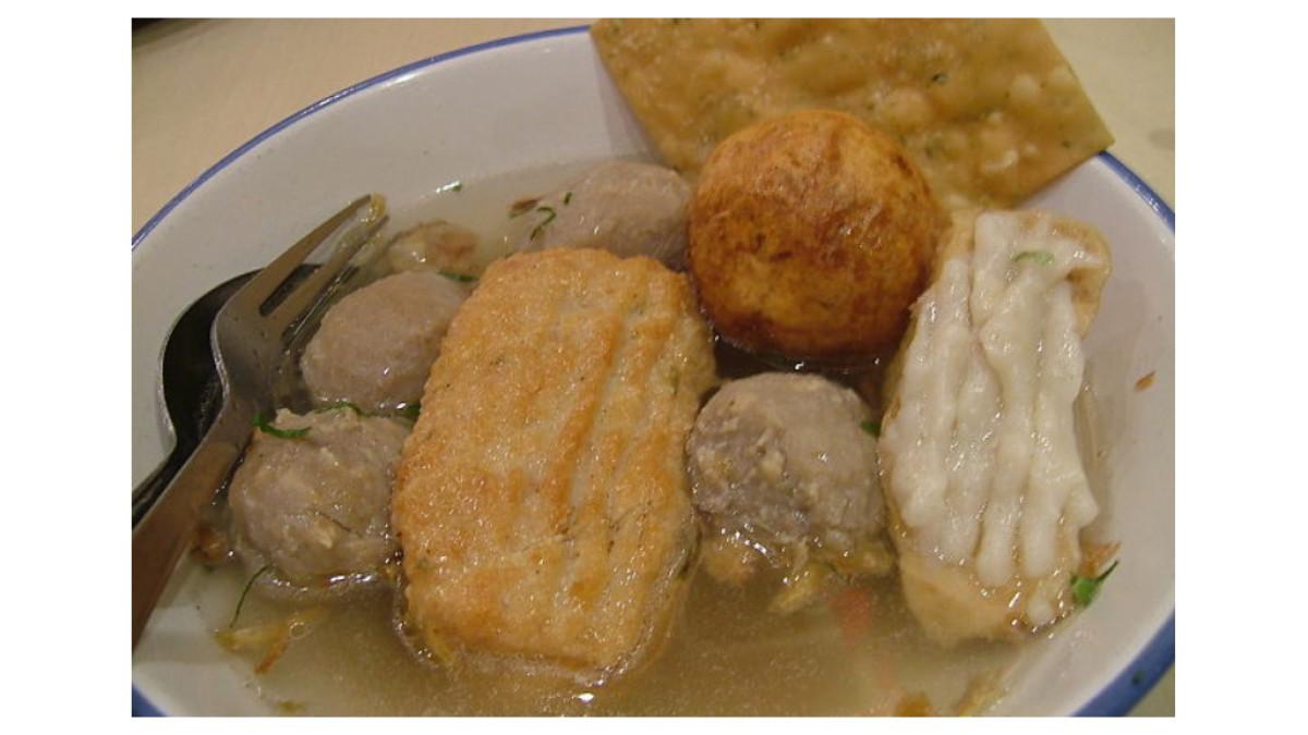 Ilustrasi Batagor Kuah Bekasi