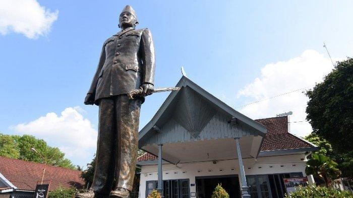 Istana Gebang, Blitar, Jawa Timur buat dikunjungi