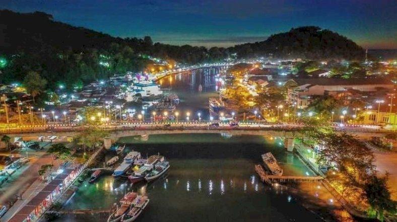 Jembatan Siti Nurbaya, Padang, Sumatera Barat.
