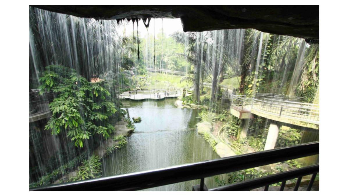 KL Bird Park, Kuala Lumpur, Malaysia.