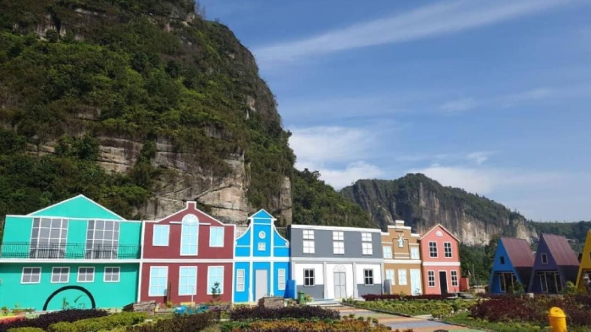 Kampung Eropa Harau, tempat wisata instagramable di Kabupaten Lima Puluh Kota, Sumatera Barat.