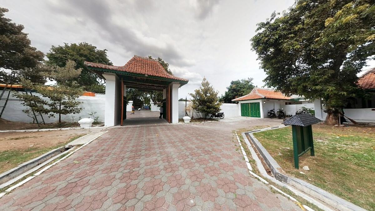 Keraton Kacirebonan, satu tempat wisata di Cirebon, Jawa Barat.