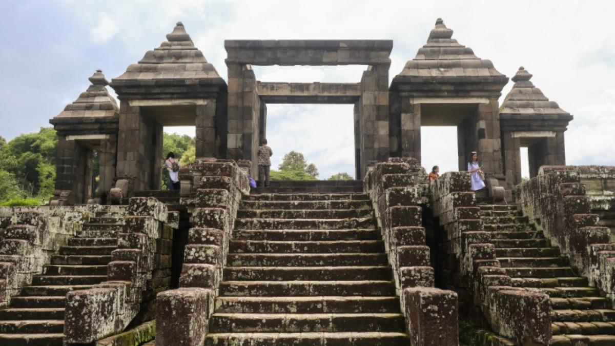 Keraton Ratu Boko, tempat wisata budaya di Sleman, Jogja yang instagramable.