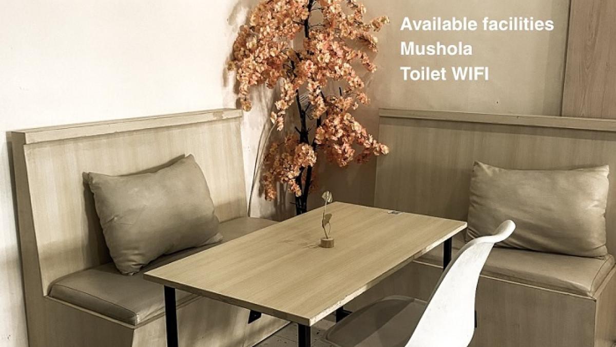 kafe dengan konsep simpel, minimalis, estetik dan instagramable.