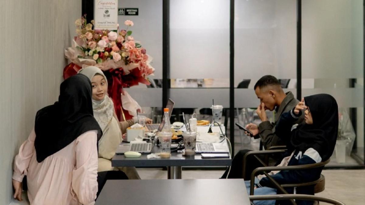 La Luna Coffee Solo tempat kopi buka 24 jam