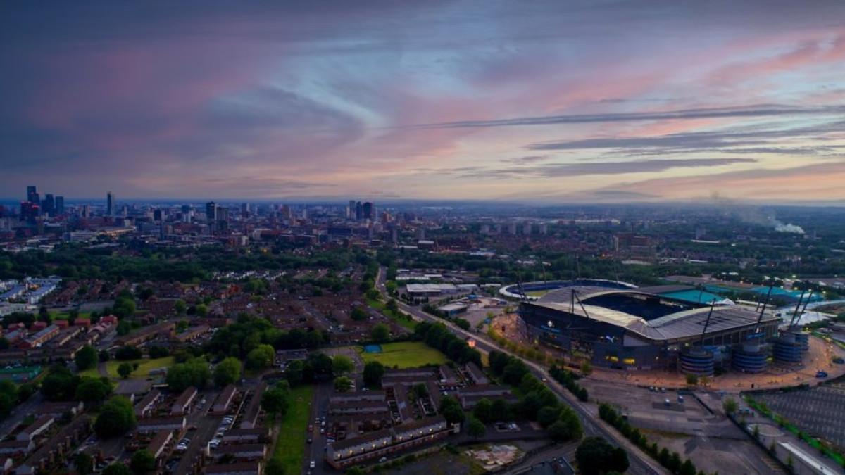 Lanskap Kota Manchester dari ketinggian.