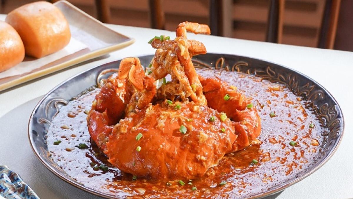 KULINER SURABAYA - Salah satu hidangan Layar Seafood di Surabaya, Jawa Timur, Rabu (8/10/2025). Traveler yang ingin beriwsata kuliner di Surabaya, cek itinerary dengan bujet mulai Rp 500 ribuan berikut.