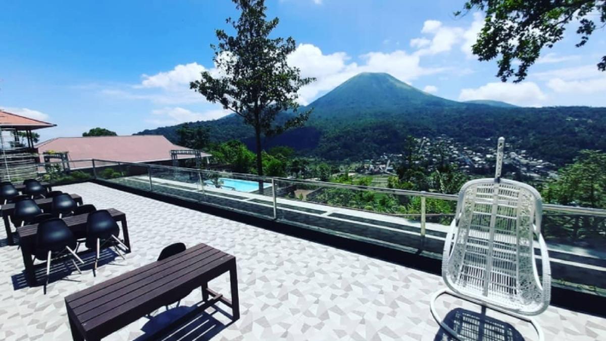 Lokon View, tempat nongkrong ngehits di Kabupaten Tomohon, Sulawesi Utara.