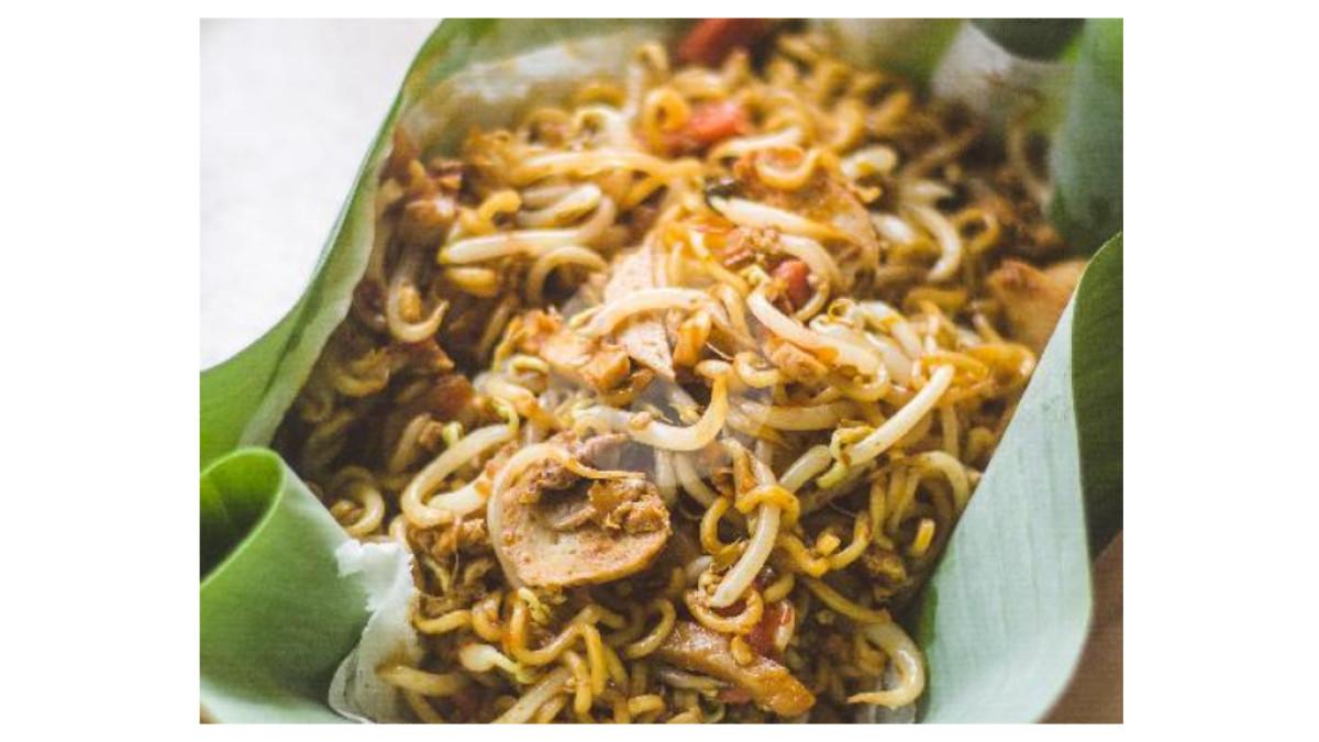 Lumpia Basah Berkah Viral di Bogor