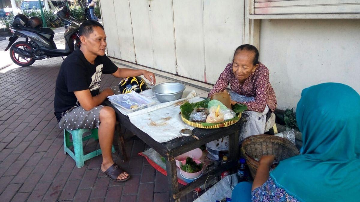 Lupis Mbah Satinem Jogja