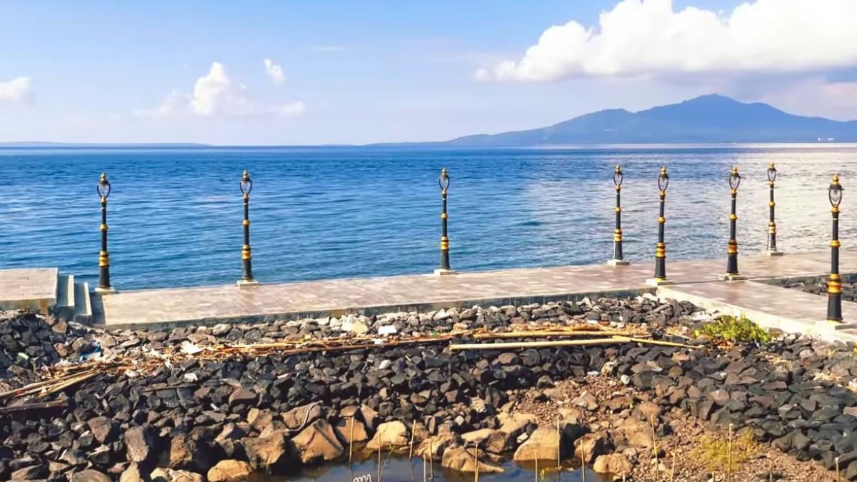 Malalayang Beach Walk 2 bisa jadi pilihan wisata keluarga di Manado.
