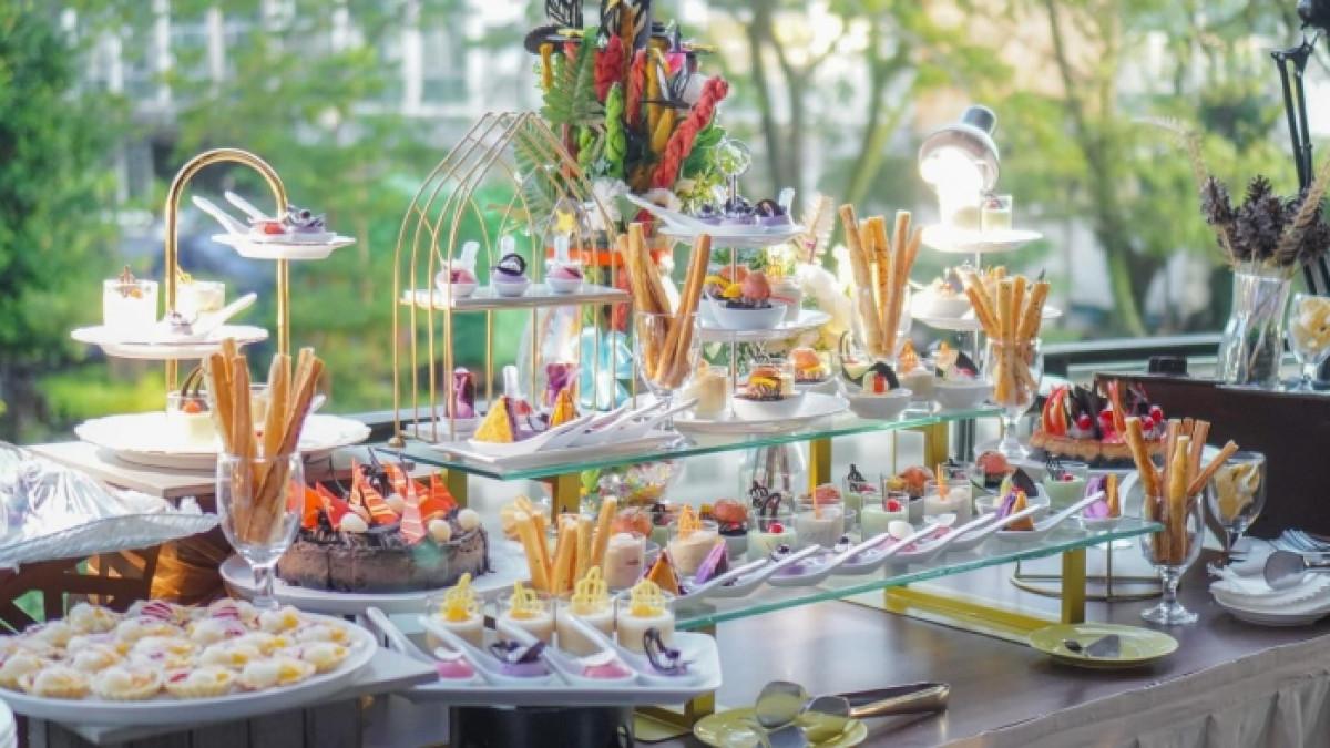 Sejumlah menu dessert di restoran Golden Tulip Pontianak, hotel bintang 4 di Pontianak, Kalimantan Barat.