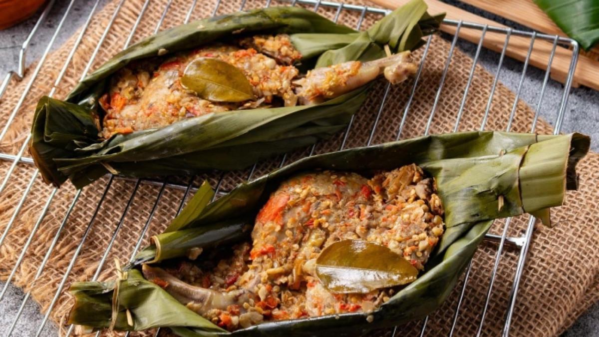 Menu makanan di Nasi Bebek Songkem Sentul.