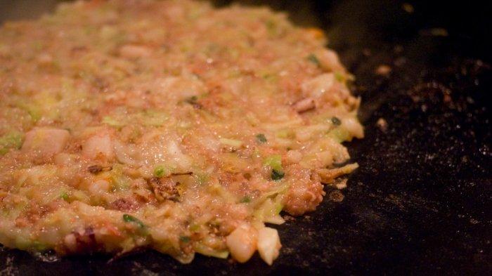 Monjayaki, kuliner khas Jepang yang mirip okonomiyaki.
