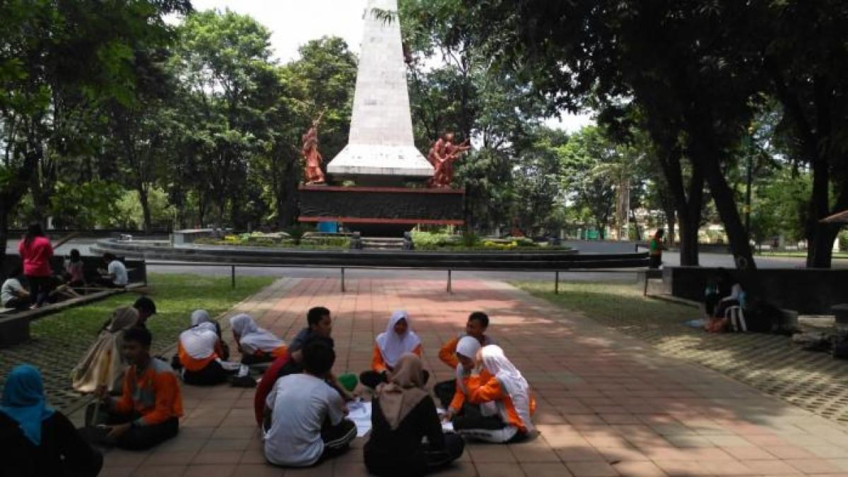 Monumen 45 Banjarsari, satu tempat wisata hits di Banjarsari, Solo, Jawa Tengah.