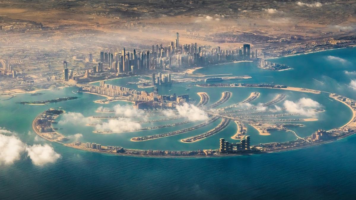 Palm Jumeirah, satu tempat wisata di Dubai