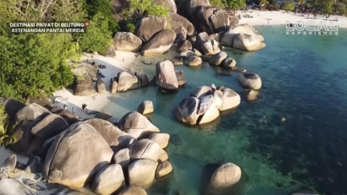 Pantai Merida, tempat wisata di Belitung yang cocok untuk healing dan sunsetan.