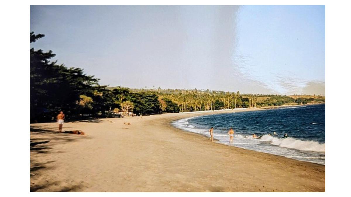 Pantai Senggigi, Lombok, Nusa Tenggara Barat