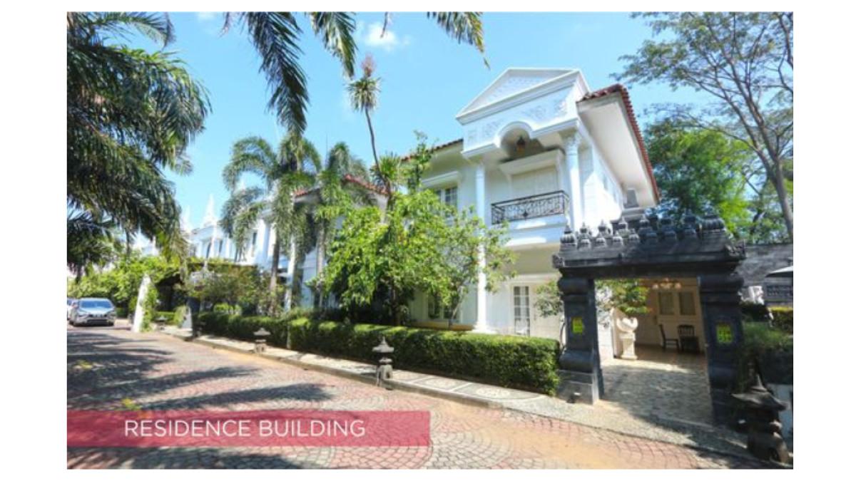 Ramada Suites by Wyndham Solo