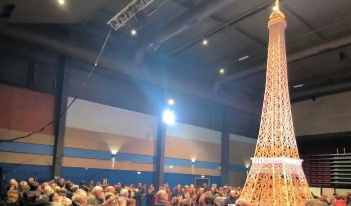 Niat Pecahkan Rekor Bikin Menara Eiffel dari Batang Korek Api, Usaha Pria Ini Sia-sia Karena 1 Hal