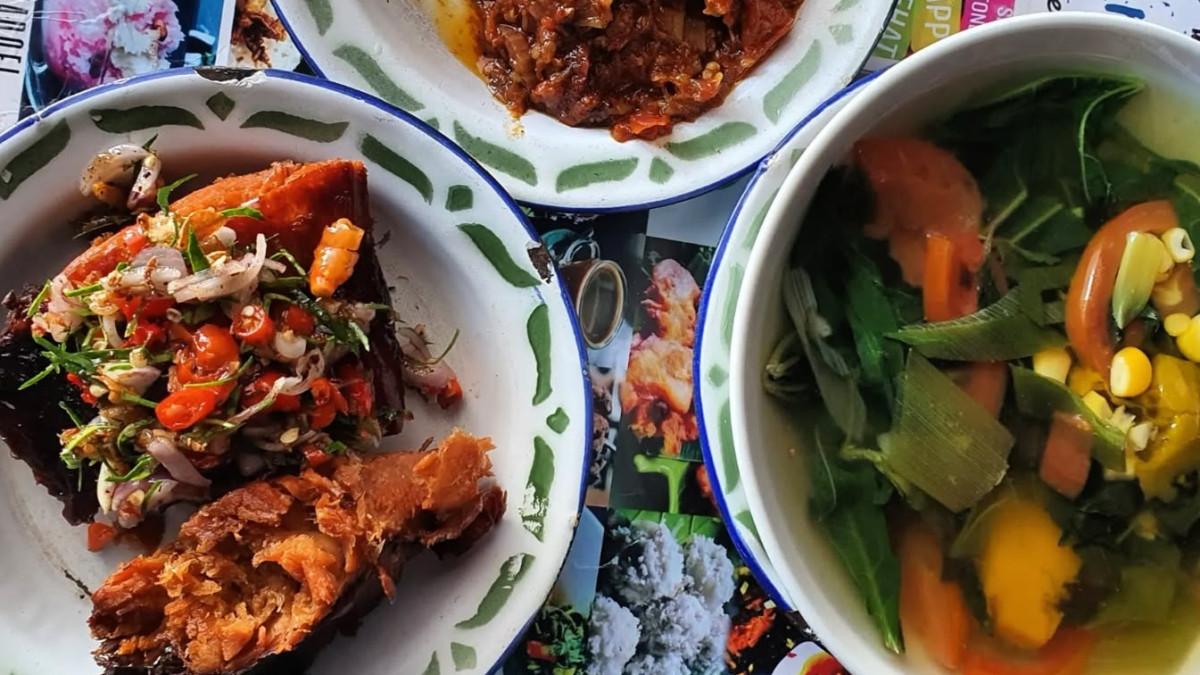 Rumah Kopi Teras Tondano, satu tempat makan di Minahasa, Sulawesi Utara