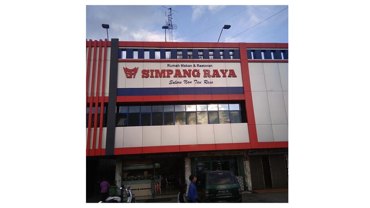 Rumah Makan Simpang Raya Kantin, Bukittinggi.