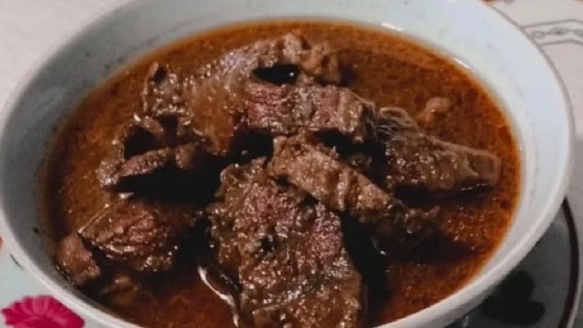 Satu menu di Warung Makan Jadoel, Temanggung, Jawa Tengah