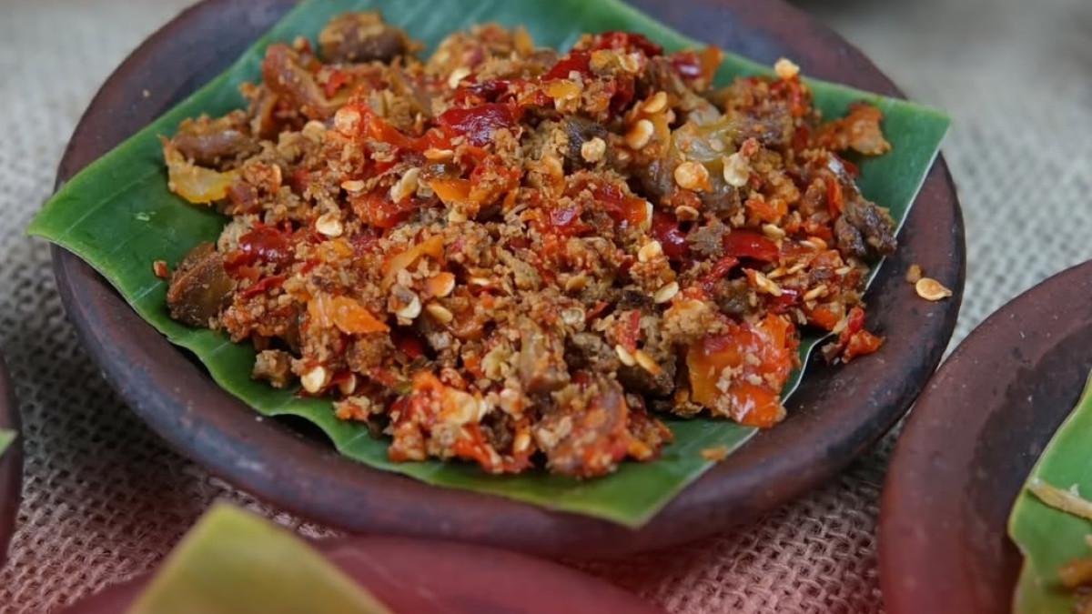 Satu menu sambal di Aneka Sambel Rembang, Jawa Tengah