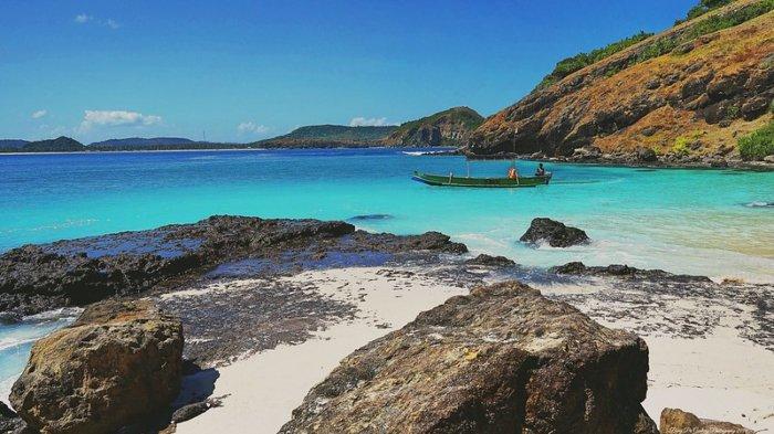 Satu tempat wisata pantai di Mandalika, Pantai Tanjung Aan