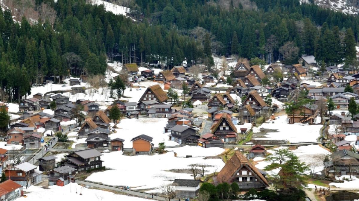 Shirakawa-go, Jepang yang wajib dikunjungi.