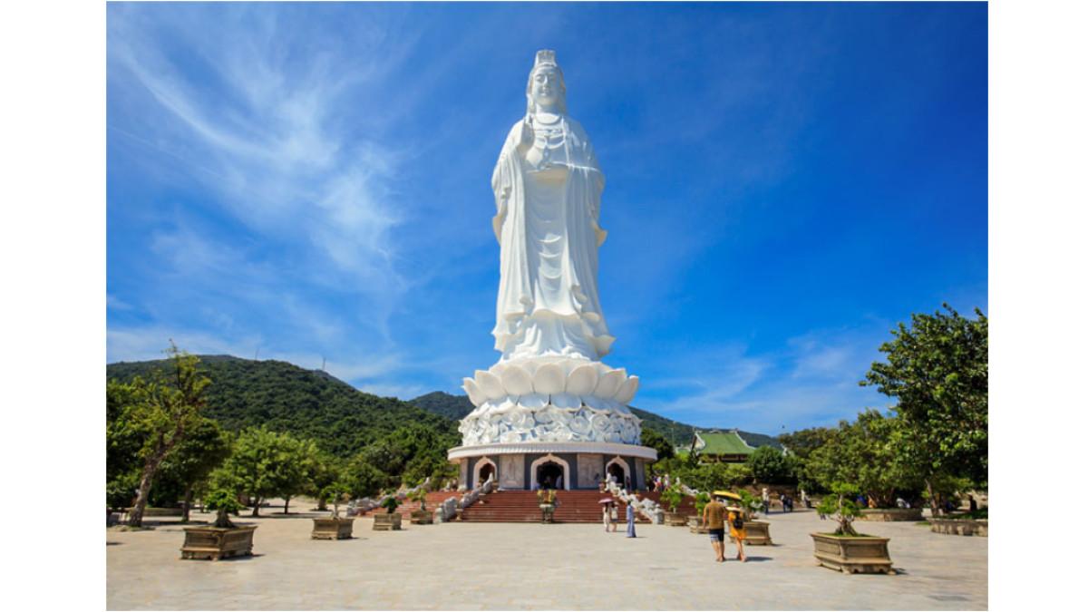 Son Tra Peninsula (Monkey Mountain) & Lady Buddha, Vietnam