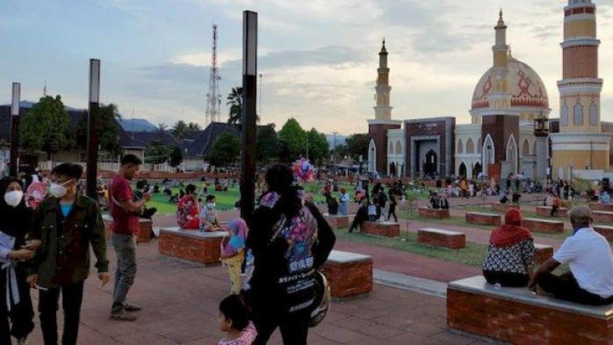 Suasana di Alun-alun Majalengka, Jawa Barat