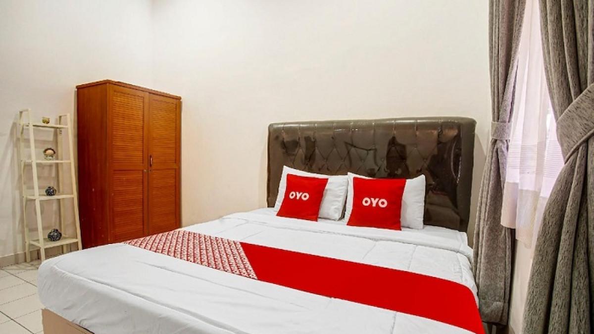 Super OYO 91055 Homestay Syariah, satu hotel dekat Pelabuhan Bakauheni Lampung buat akomodasi akhir tahun.