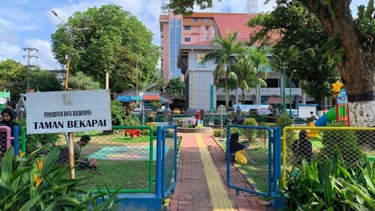 Taman Bekapai, satu tempat wisata dekat Bandara SAMS Sepinggan Balikpapan.