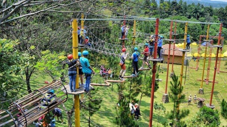 Taman Budaya Sentul City, satu tempat wisata kids friendly di Bogor yang bisa kamu kunjungi bersama keluarga.