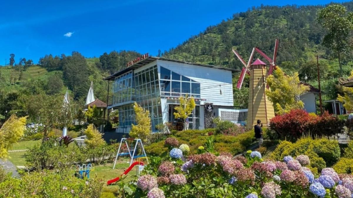 Taman Merapi Garden Selo, tempat wisata alam di Boyolali, Jawa Tengah untuk liburan keluarga.