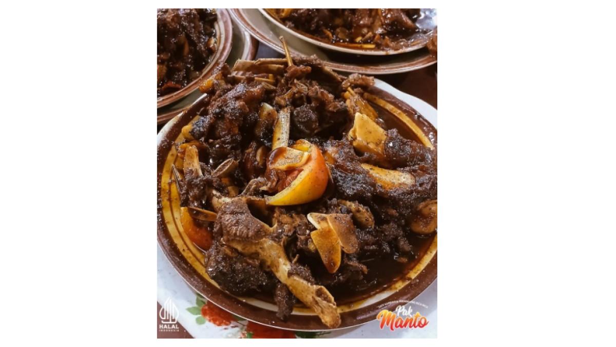 Tengkleng di Sate Kambing Pak Manto