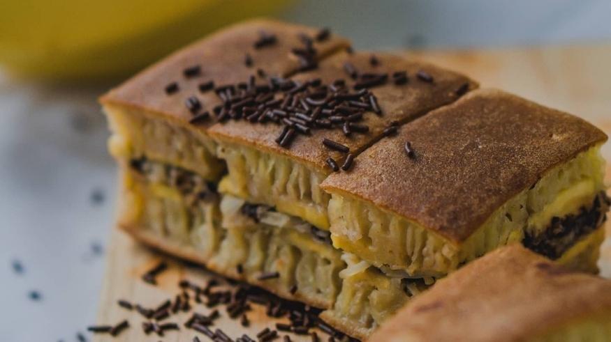 Rekomendasi 5 Kuliner Malam di Jember, Terang Bulan dan Martabak King Sajikan Beragam Rasa