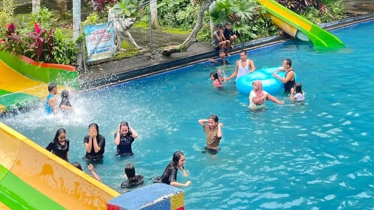 Tiara Jember Park Waterboom, satu tempat wisata ramah anak di Jember, Jawa Timur