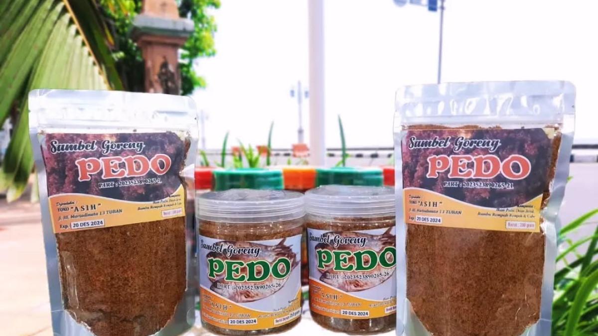 Toko Asih, satu tempat belanja oleh-oleh di Tuban, Jawa Timur