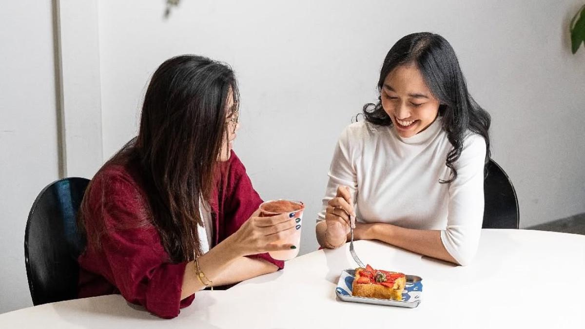 Umbira, satu kafe 24 jam di Bandung Jawa Barat.