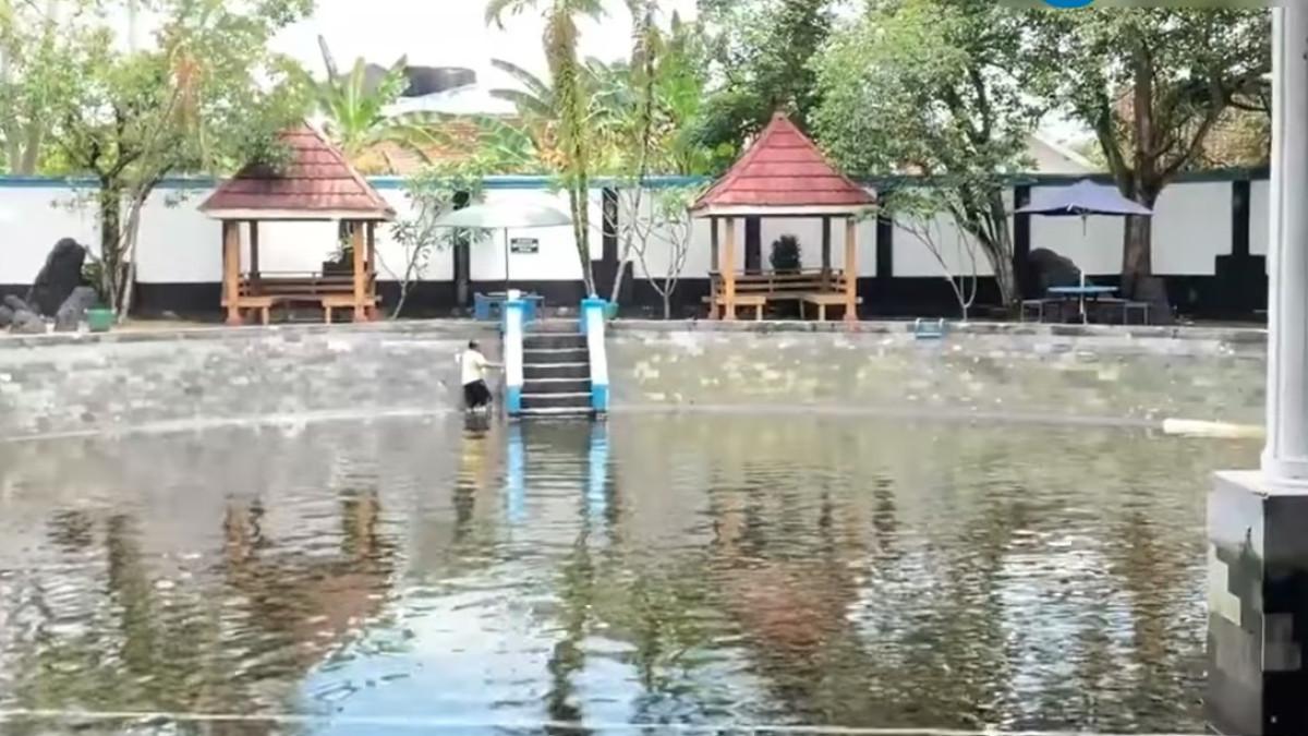 Umbul Pengging di Boyolali, Jawa Tengah bisa jadi pilihan liburan keluarga di akhir tahun